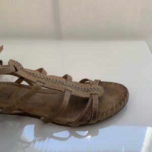 Gladiator Frye sandales